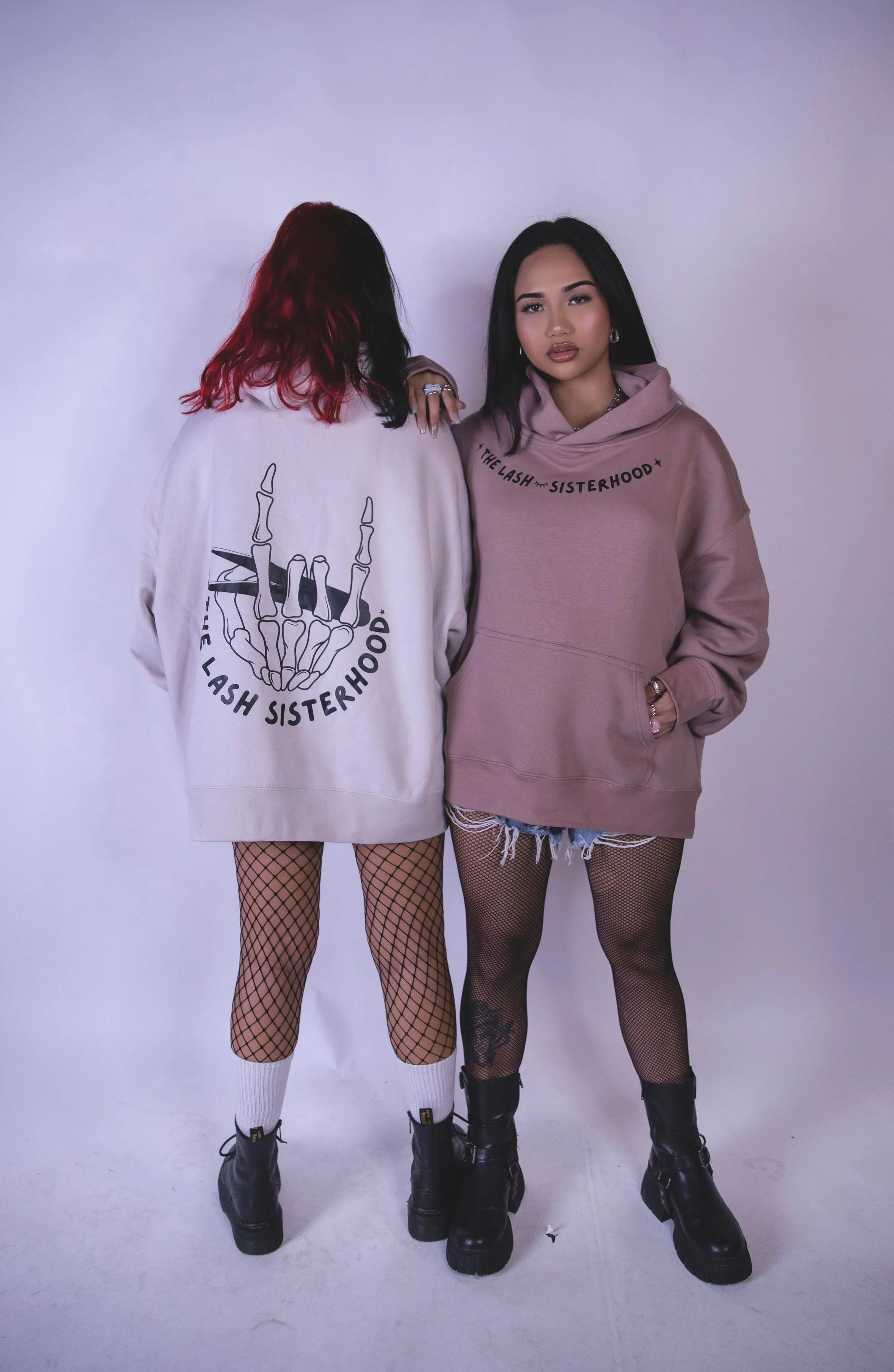Lash Sisterhood
 Relaxed Lash Artist Crew Hoodie